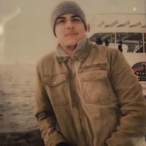 Meet your Posher, Andres